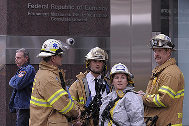 Белият прах, изпратен на консулствата в Ню Йорк, бил брашно