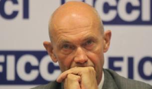 Шефът на СТО Паскал Лами