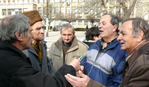 Изплащат коледните добавки към пенсиите 