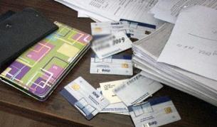 Част от иззетите документи