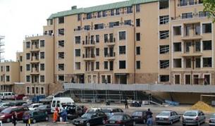 Брокери: Пазарът на имоти зависи от банките