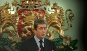 Президентът: Диалог под сатъра на импийчмънта не може да има