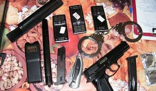 Намерени в дома на Карамихайлов вещи