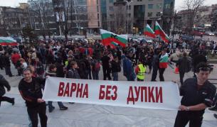 Фандъкова ще запълни дупките до края на април