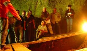 Изследователският екип по време на разкопките