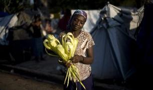 Два месеца и половина след земетресението в Хаити посрещнаха Цветница