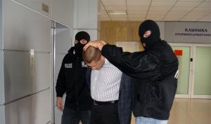 Снимка от ареста на Н. Цонев във Военномедицинската академия