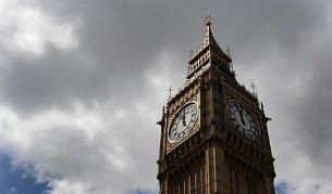 Британският символ Биг Бен ще изглежда като мъниче до мюсюлманската кула