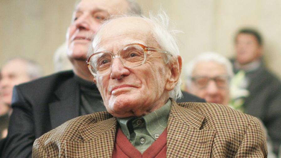 Валери Петров на 90 години