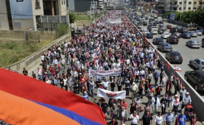 Армения отбелязва 95 години от геноцида 