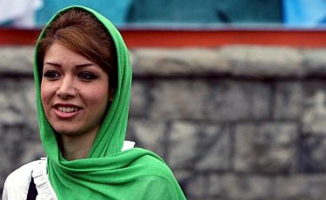 Арестуват жени с апетитен загар в Иран