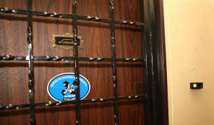 У нас - въпреки опасенията от фалшиви болнични, едва ли има ресурс за подобни проверки