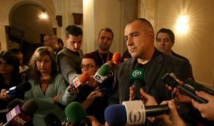 Кой кого притиска - Борисов медиите или те него?