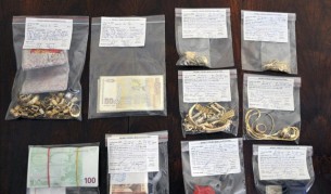 Днешната акция е продължение на работата на полицията по пресичане на дейността на занимаващи се с незаконна лихварска дейност