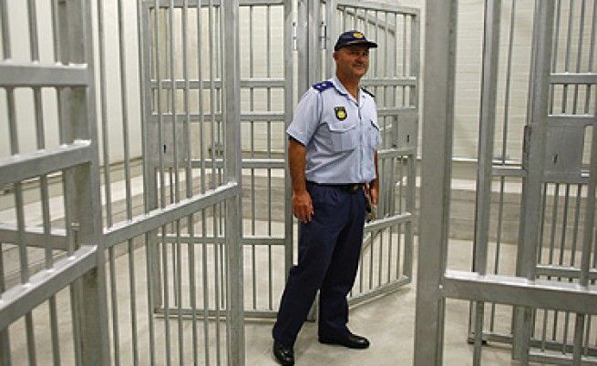 15 г. затвор за обир на Световното
