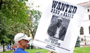 Американец тръгнал със сабя да убива Осама