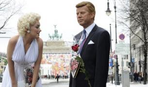 Мерилин Монро и Джон Кенеди, но от восък