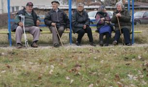 Само 57% от трудово активните българи посочват, че досега винаги са им внасяни необходимите осигуровки