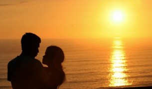 "Фейсбук" и връзките