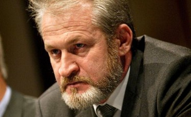 Арестуваха и пуснаха чеченския лидер Закаев в Полша
