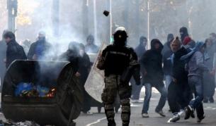 Насилието взе връх на гей парада в Белград