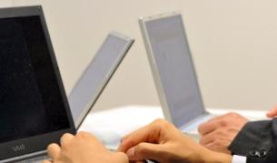 Вече 50% от българите ползват интернет