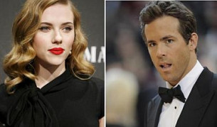 Скарлет Йохансон оставя най-секси мъжа