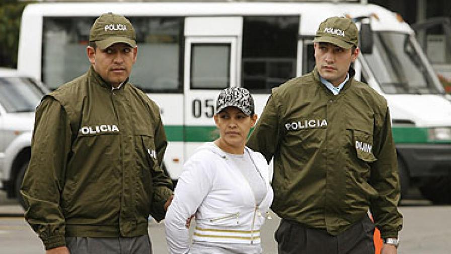 Беатрис Елена Енао при ареста й от колумбийските власти