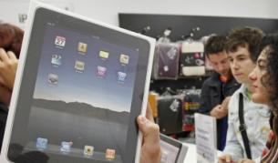 iPad на всеки министър и депутат от ГЕРБ