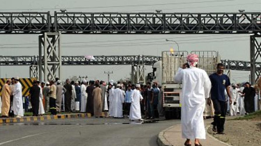 Броят на загиналите в Оман достигна шестима