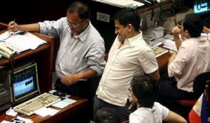 Какъв рейтинг поставяте на рейтинговите агенции?