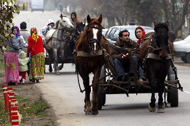 Ромите в Румъния няма да са цигани