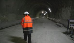 ЦИР: Икономиката бавно набира скорост