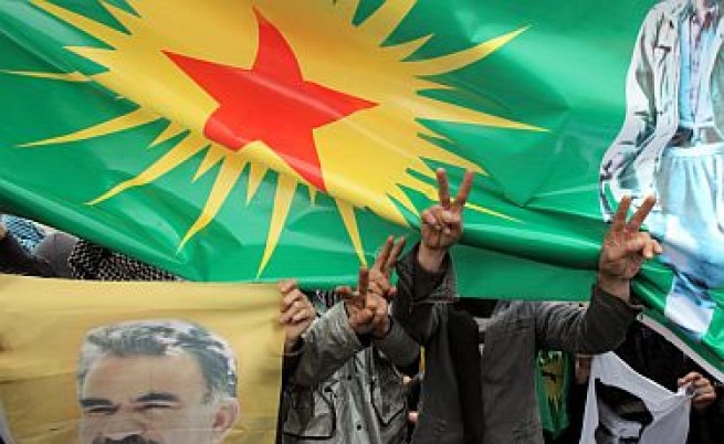 Кюрдски бунтовнически лидер заплаши Турция с война