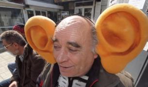 Така социалисти протестираха във Варна срещу многото средства, които  правителството харчи за СРС