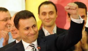 Никола Груевски остава премиер на Македония