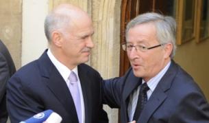 Жан-Код Юнкер (вдясно) и гръцкият премиер Георгиос Папандреу