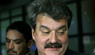 Тодор Батков продаде 34% от в. "Стандарт" на фирма, близка до "Винпром Пещера"