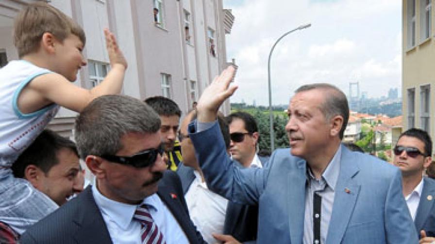 Ердоган печели изборите в Турция