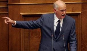 Георгиос Папандреу по време на срещата на управляващата ПАСОК