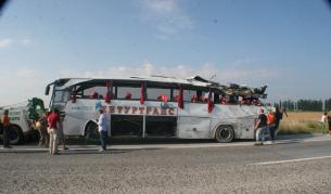 Успешно оперираха най-тежко пострадалата в катастрофата на "Тракия"