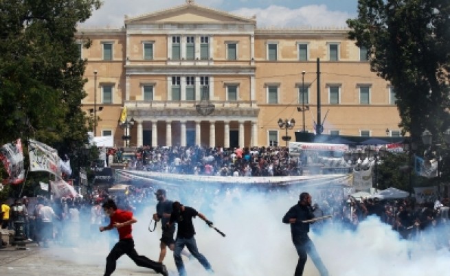 Сблъсъци в Атина по време на 48-часовата стачка