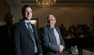 Министърът на отбраната Аню Ангелов (д) и министърът на икономиката, енергетиката и туризма Трайчо Трайков откриха конференцията "Бъдещето на българската отбранителна технологично-индустриална база"