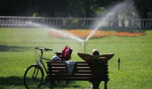 През деня в Борисовата градина е прекрасно,но нощем е пълна тъмница