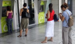 Осем банки в ЕС се провалиха на стрес тестовете