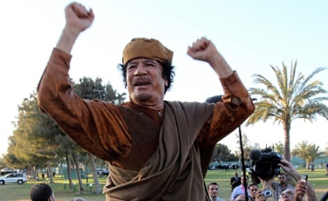 Военните на Кадафи са минирали петролни инсталации в Брега