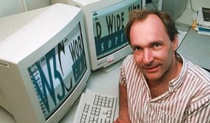 Една от малкото снимки на Тимъти Джон Бърнърс-Лий - от 1989 г.