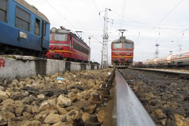 Влак пътува 12 часа от София до Бургас