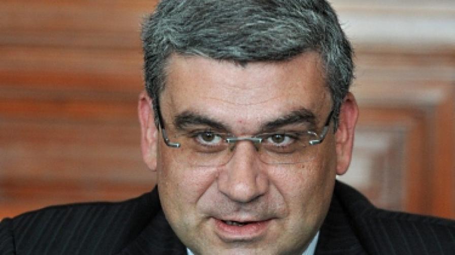 Румънският министър на външните работи Теодор Баконски