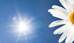 Откриха частици, по-бързи от светлината